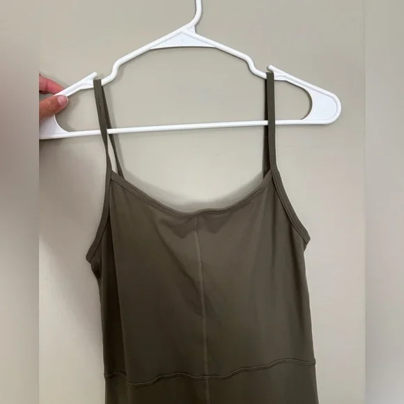 Active wear jumpsuit - Picture 2 of 3